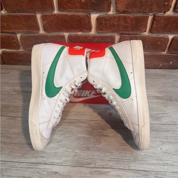 Nike Blazer Mid ‘77 Vintage ‘Roswell Rayguns’ - Picture 12 of 16